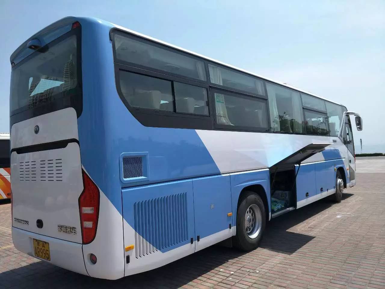 玉环乐清虹桥旅游车包车5-65丰田柯斯达宇通青年客车出租