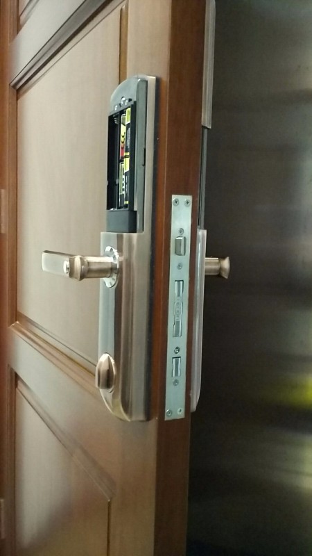 美兰区海府路开锁修锁换锁有专业师傅值夜班