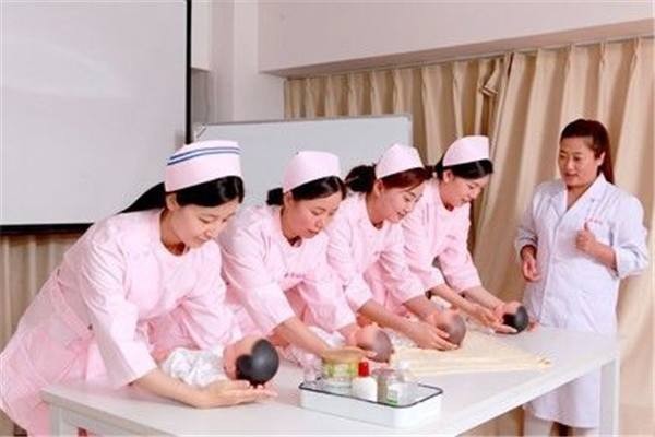 龙华家政学校 月嫂