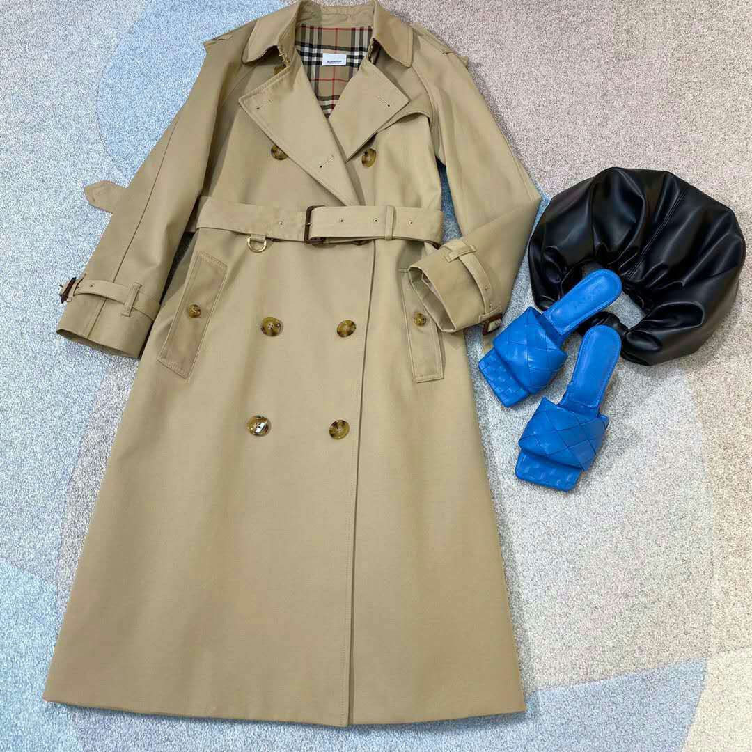 服装工厂直供高端定制高档服装