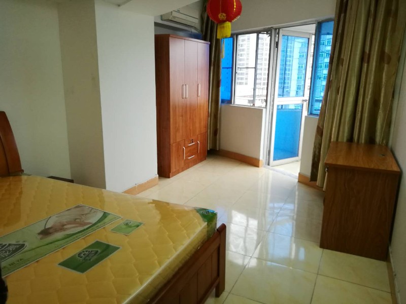 房东直租 海府路1房1厅1厨1卫两阳台,商住两用交通便利康盛