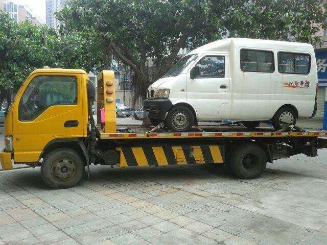 长沙可以流动救援的汽修 汽车救援拖车搭电道救援