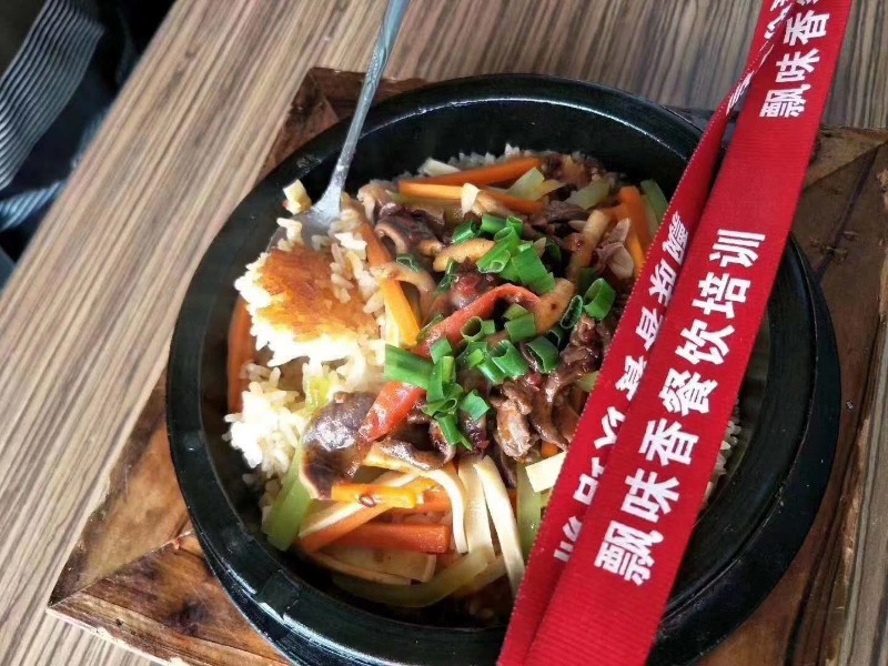 飘味香煲仔饭技术培训 长沙飘味香专业快餐小吃技术教学