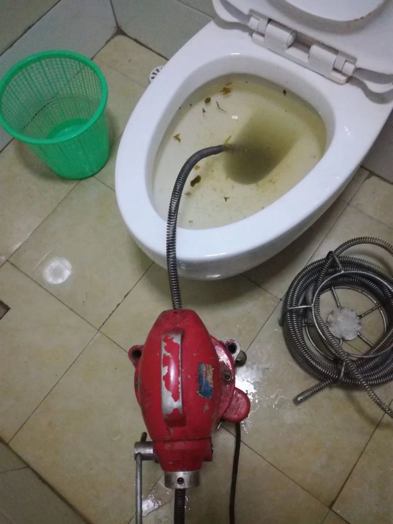 长沙雨花区疏通厕所 雨花区下水道疏通 疏通马桶 快速上门服务
