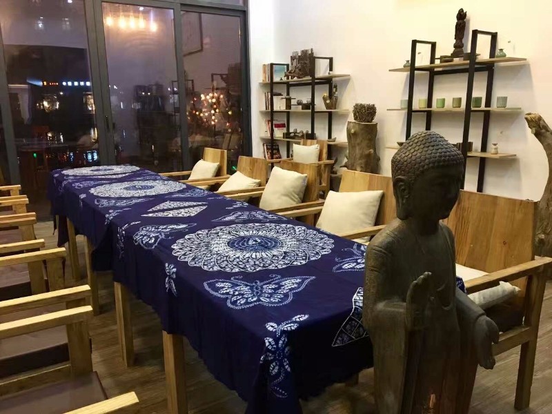 弘会馆湖南较云南风格特色客栈私人定制私人影院别墅趴